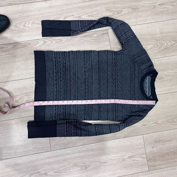 Lululemon Rest Less Pullover - Picture 6 of 7